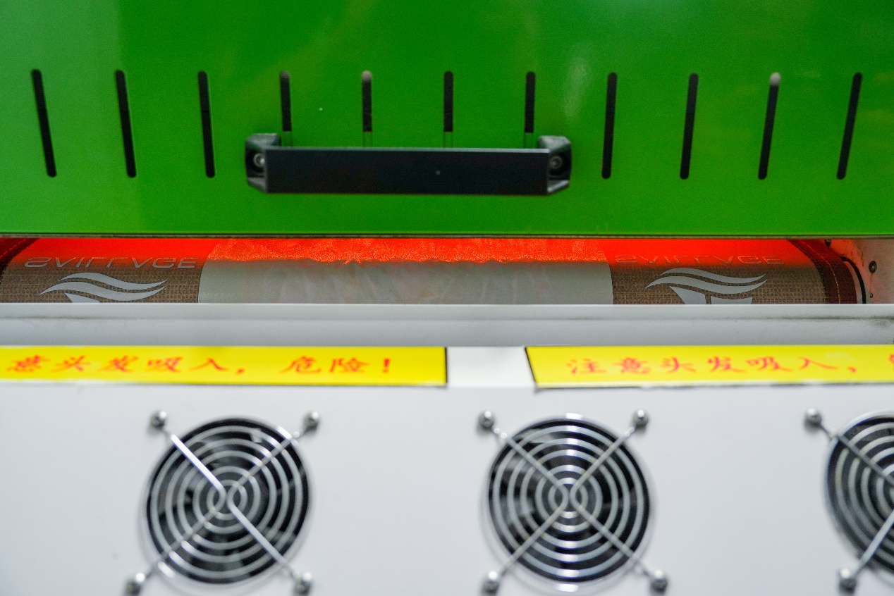 Heat and Press machine.jpg